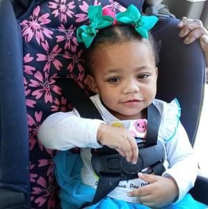 Meet your Posher, Sandra